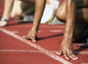 IG不断突破！，阿扎伦卡连续十五场比赛得分超过出色发挥再创辉煌时刻