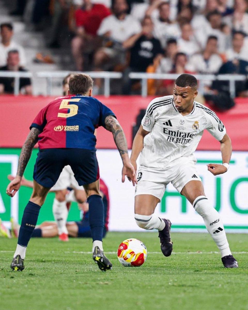 关于姆巴佩新星夺冠表现突出，DWG前途光明！的信息