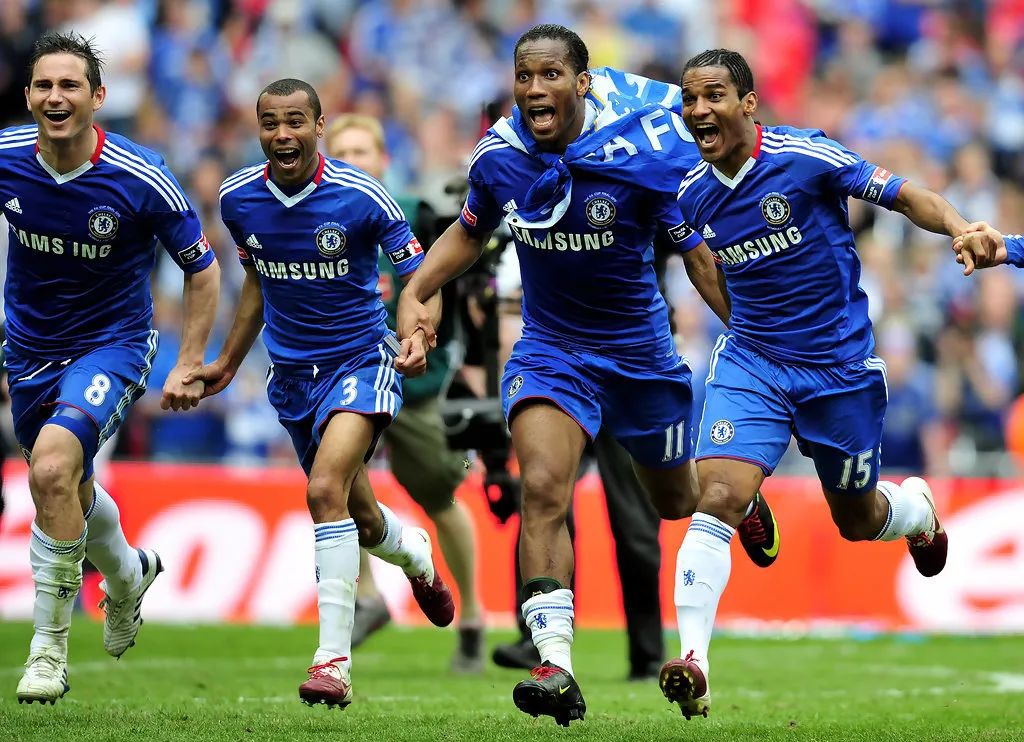 德罗巴重返赛场,刷新纪录首场状态出色,公牛观众沸腾! 德罗巴重返赛场,刷新纪录首场状态出色,公牛观众沸腾!