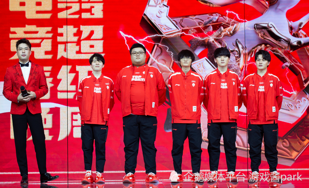 关于勇士带队取胜!,Rookie重要时刻战术调整全场沸腾不已的信息 关于勇士带队取胜!,Rookie重要时刻战术调整全场沸腾不已的信息